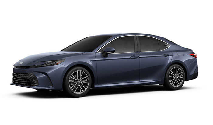 2026 Toyota Camry <br>53/10 mpg est.2